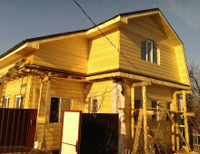 Реконструкция бревенчатого дома - пристройка и надстройка мансардного каркасного этажа